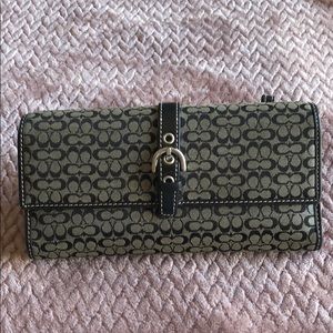 Coach wallet